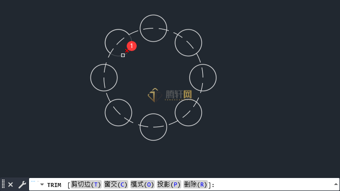 AutoCAD怎么做到随意修剪第2步